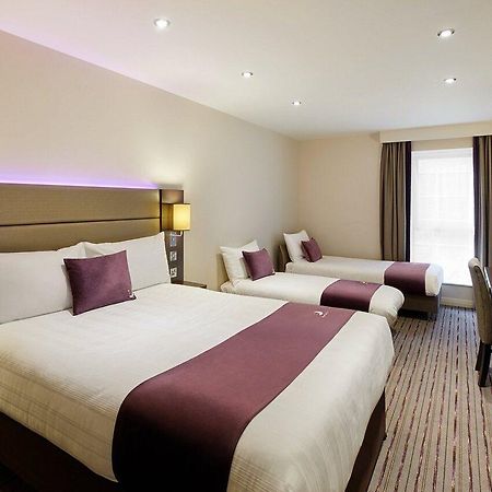 Premier Inn Leeds Headingley エクステリア 写真
