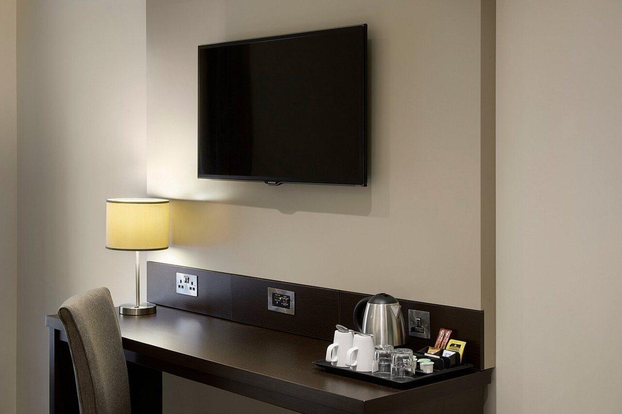 Premier Inn Leeds Headingley エクステリア 写真